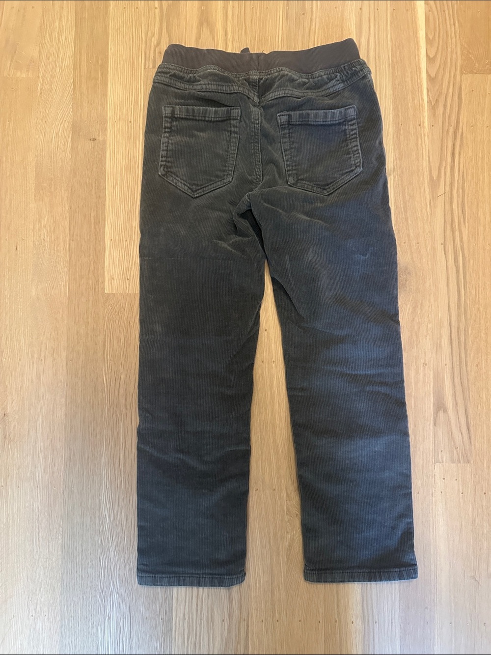 Hannah Andersson boys grey corduroy pants - size 8